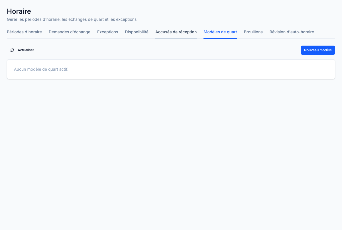 Bibliothèque de modèles de quart — patrons récurrents qui pilotent la génération du roster; les nouvelles embauches y sont rattachées automatiquement par site et LOB.